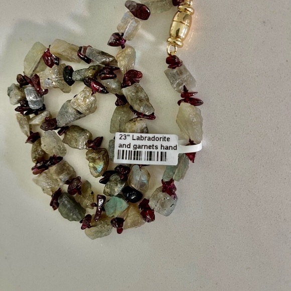 Unisex One of a kind Labradorite and Garnet necklace 23” in length - Picture 2 of 8